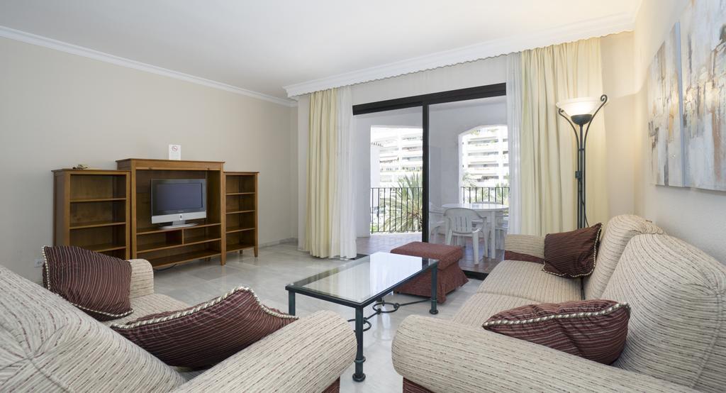 Appartamento Club Jardines Del Puerto Marbella Esterno foto