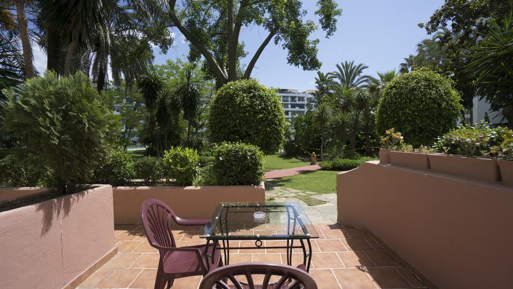 Appartamento Club Jardines Del Puerto Marbella Esterno foto